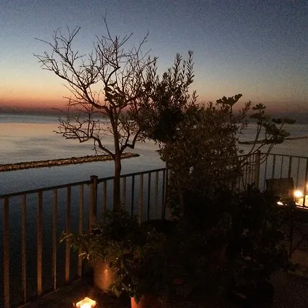 Attico Nazioni Del Mare 바리