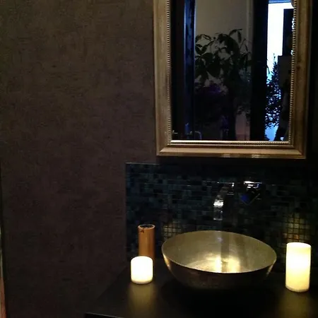 B&B Attico Nazioni Del Mare 바리